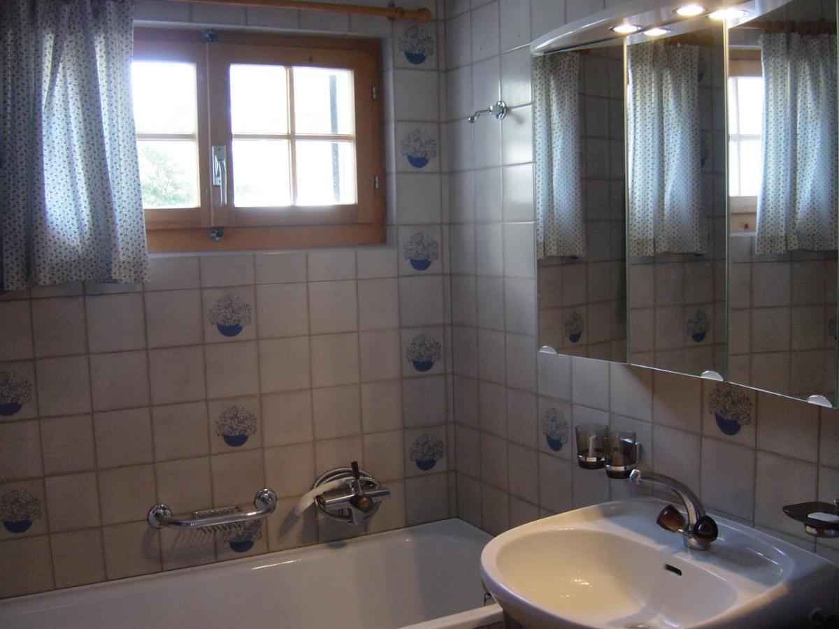 Charming Chalet With Panoramic View And Private Parking In Gruyere Gruyeres Exterior foto